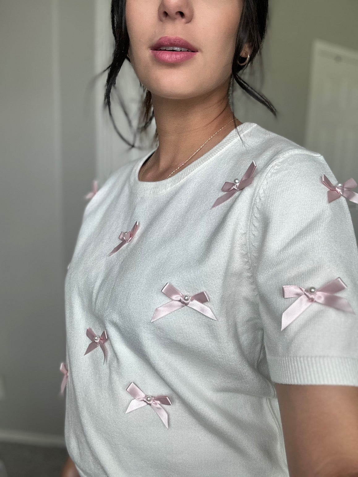 Short Sleeve Sweater with Satin Bow